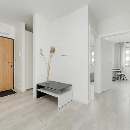 Miedziana Bright Apartment With Balcony And Parking Wroclaw By Noclegi Renters Exterior photo