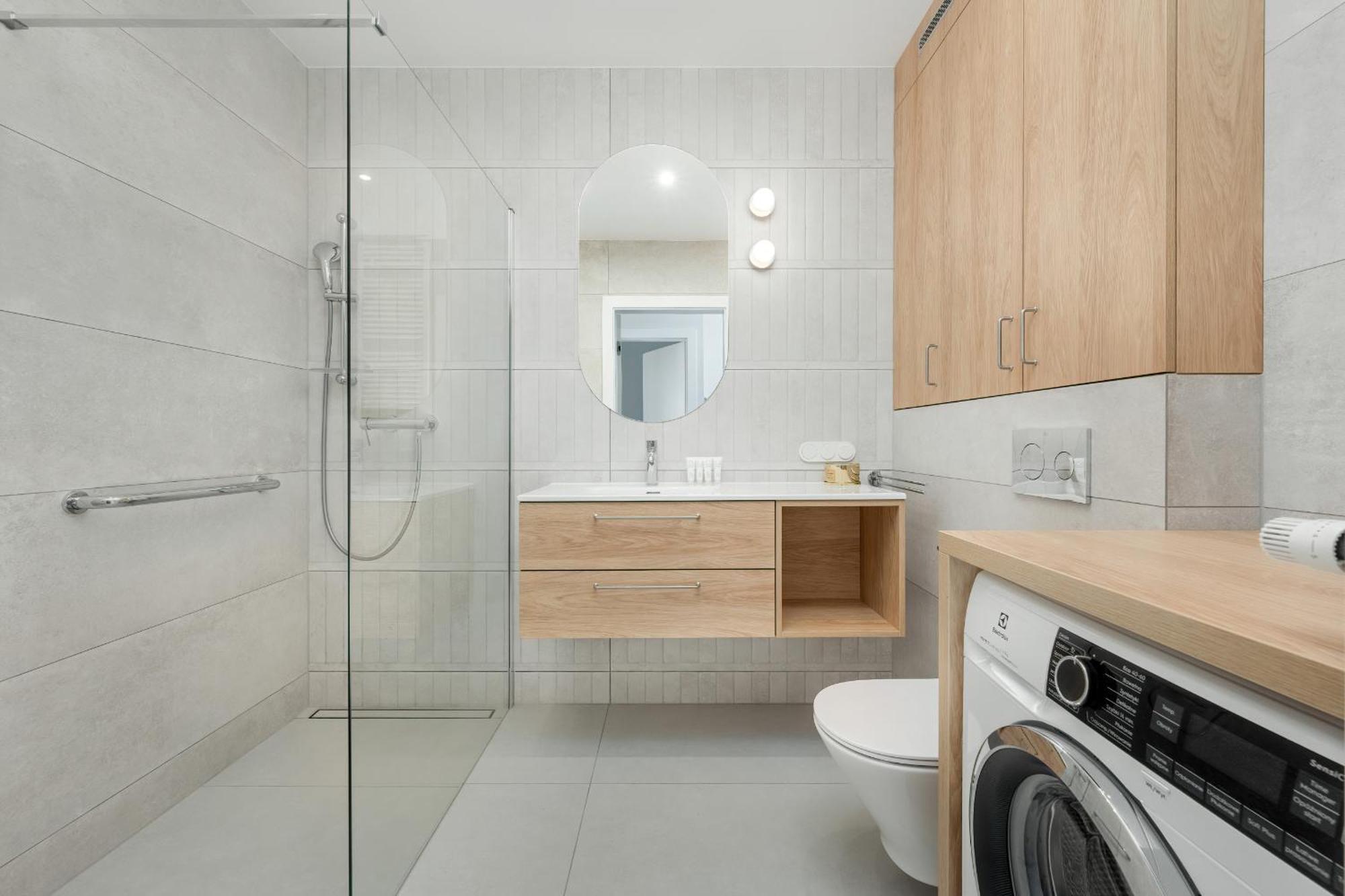 Miedziana Bright With Balcony And Parking By Renters