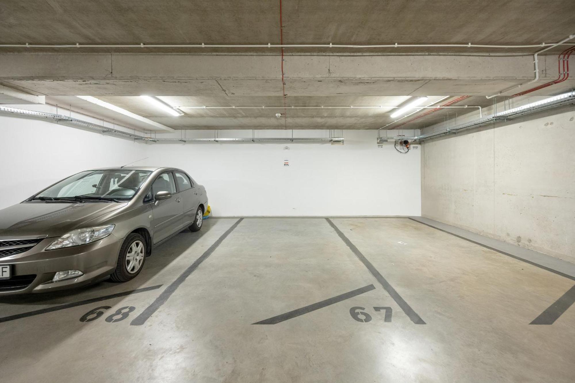 Miedziana Bright With Balcony And Parking By Renters Apartment Wroclaw