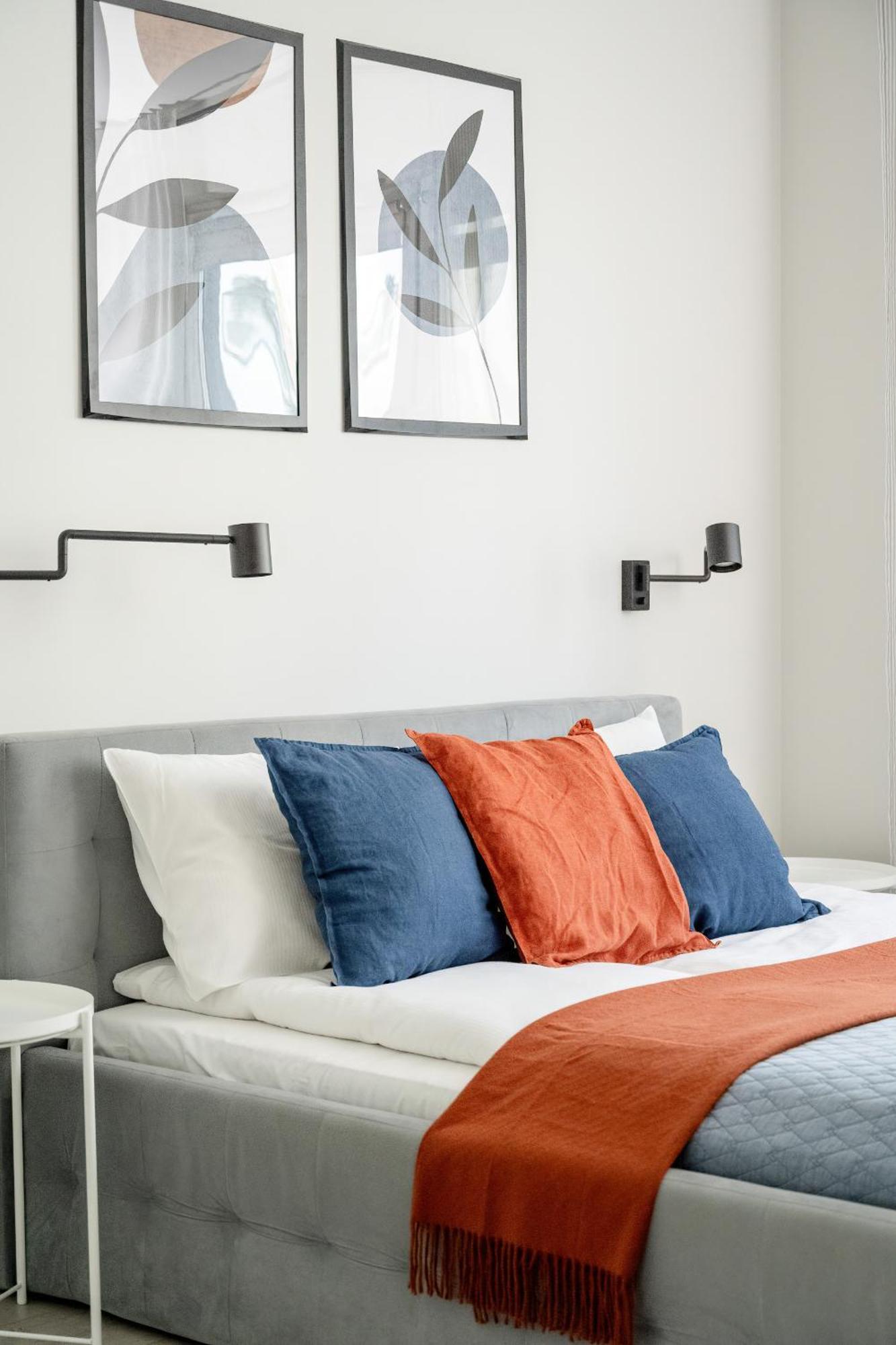 Miedziana Bright With Balcony And Parking By Renters Wroclaw