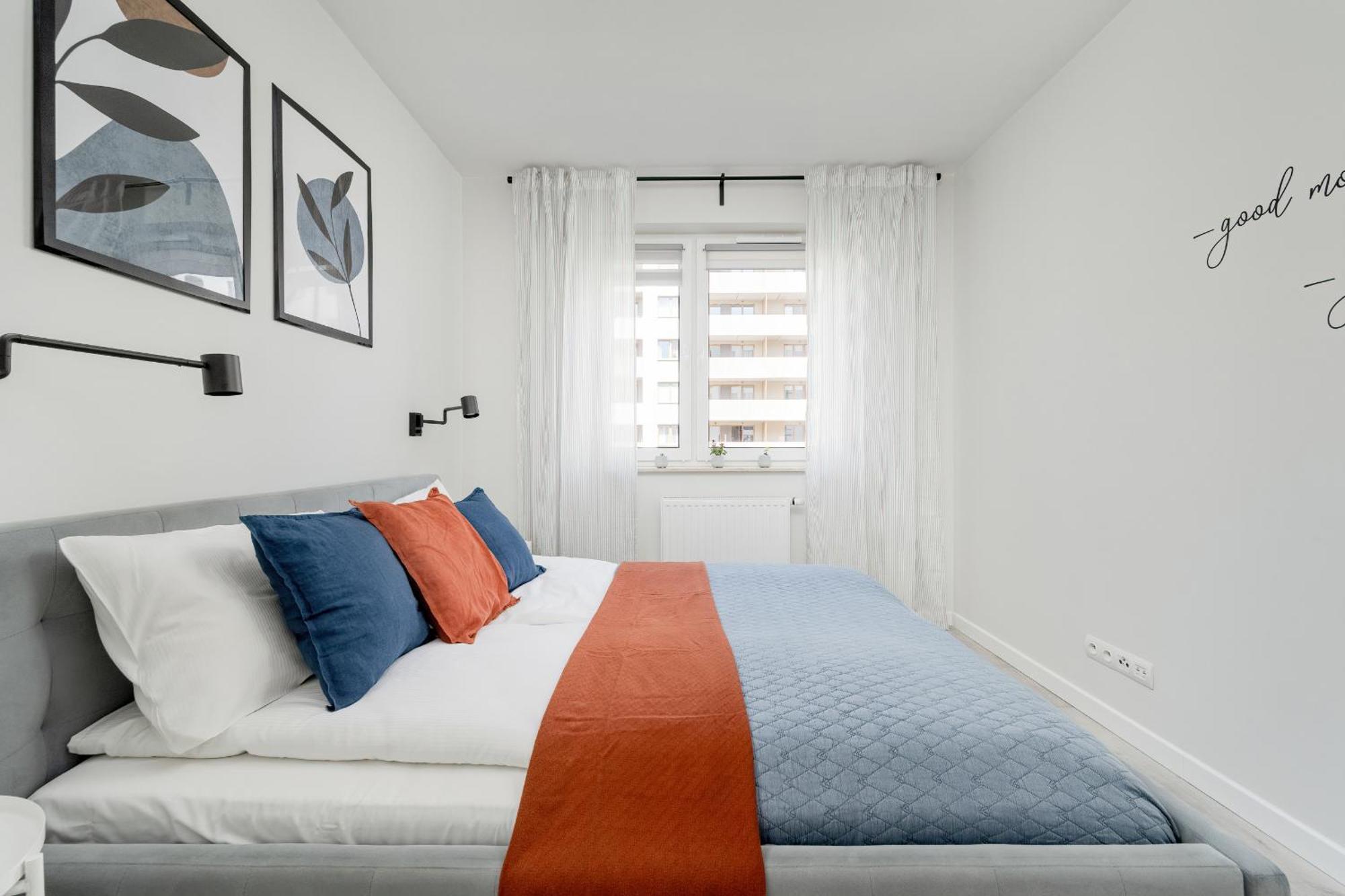 Miedziana Bright With Balcony And Parking By Renters * Wroclaw
