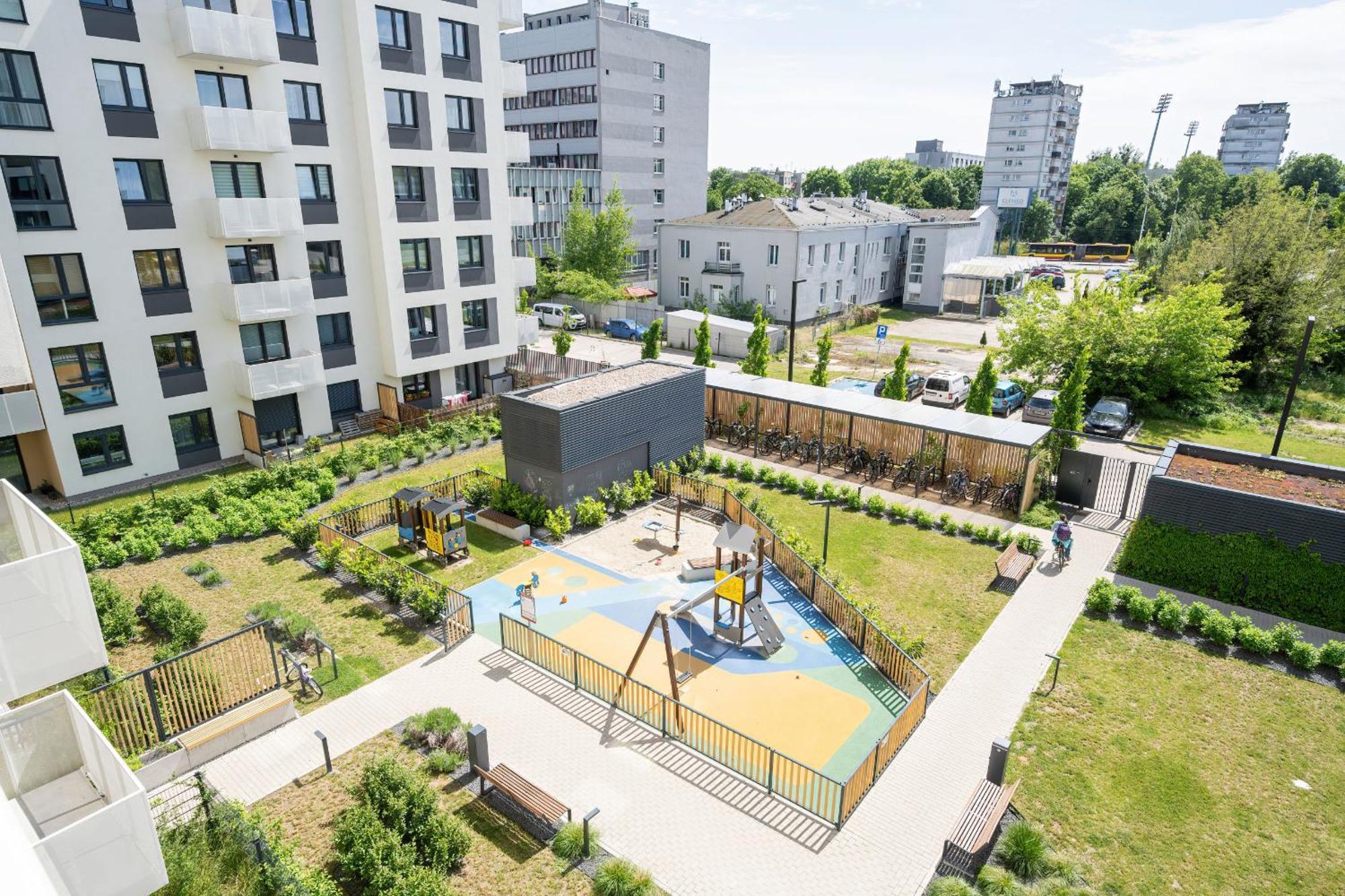 Miedziana Bright With Balcony And Parking By Renters
